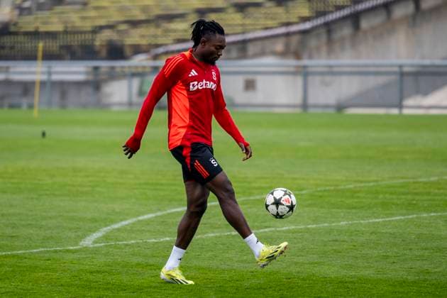Sparta Prague players train before the Champions League 4th round match Sparta Prague vs Stade Brest, in Prague, Czech Republic, November 5, 2024. Victor Olatunji. (CTKxPhoto OndrejxDeml) CTKPhotoP2024110504251  CTKPhotoP2024110504251