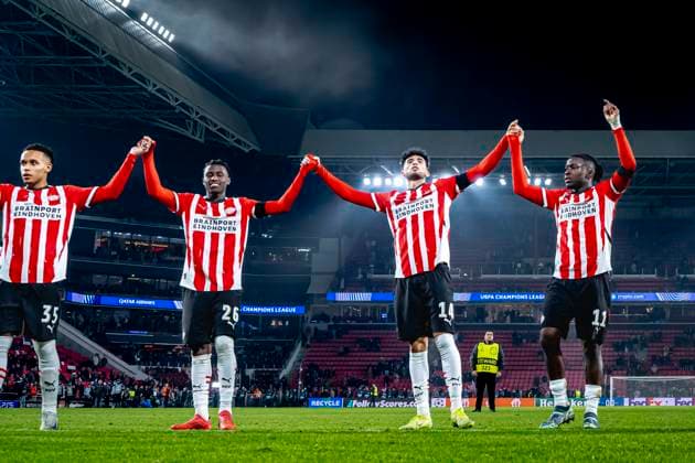 Players of PSV celebrating the victory after the game, during the match PSV - Girona at the Philips stadium for the UEFA Champions League - League phase - Matchday 4 season 2024-2025 in EINDHOVEN, Netherlands on 5 november 2024, (photo by Marcel van Dorst EYE4images DeFodi Images) not used in POL SRB CRO FRA GBR NED ITA USA Defodi-746_198160