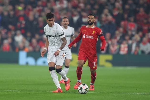 UEFA Champions League, League Stage Liverpool v Bayer 04 Leverkusen Piero HincapiÃ of Bayer Leverkusen clears as Mohamed Salah of Liverpool pressures during the UEFA Champions League, League Stage match Liverpool vs Bayer 04 Leverkusen at Anfield, Liverpool, United Kingdom, 5th November 2024 (Photo by Gareth Evans News Images) Liverpool Anfield Merseyside United Kingdom Copyright: xGarethxEvans NewsxImagesx