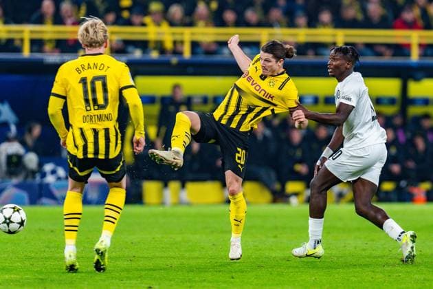05.11.2024, Borussia Dortmund vs. Sturm Graz, UEFA Champions League, 4. Spieltag Julian Brandt (Borussia Dortmund, 10) Marcel Sabitzer (Borussia Dortmund, 20) Schaerige Jatta 20 (SK Sturm Graz) Copyright: xBahhoxKarax