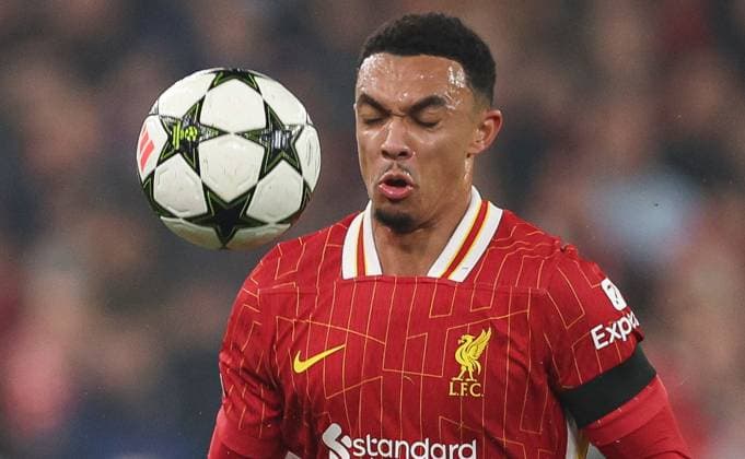 Trent Alexander-Arnold of Liverpool Liverpool v Bayer 04 Leverkusen, UEFA Champions League, Group Stage, Football, Anfield, Liverpool, UK - 05 Nov 2024 EDITORIAL USE ONLY No use with unauthorised audio, video, data, fixture lists, club league logos or live services. Online in-match use limited to 120 images, no video emulation. No use in betting, games or single club league player publications. Copyright: xPaulxCurrie Shutterstockx 14863785bj