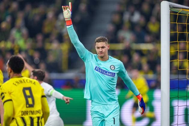 05.11.2024, Fußball, UEFA Champions League, Borussia Dortmund - SK Sturm Graz, 4. Spieltag, Signal Iduna Park, Saison 2024 2025: Torwart Kjell Scherpen (Graz 1) jubelt Nordrhein-Westfalen Deutschland