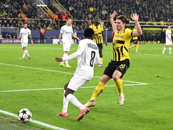 Malick Yalcouye (SK Sturm Graz) und Marcel Sabitzer (Borussia Dortmund) im Zweikampf waehrend des Spiels der UEFA Champions League 2024 25 Ligen-Phase 4. Spieltag zwischen Borussia Dortmund und SK Sturm Graz, SIGNAL IDUNA PARK am 05. November 2024 in Dortmund, Deutschland. (Foto von Ralf Treese DeFodi Images) +++ Malick Yalcouye (SK Sturm Graz) und Marcel Sabitzer (Borussia Dortmund) im Zweikampf during the UEFA Champions League 2024 25 League Phase MD4 match between Borussia Dortmund and SK Sturm Graz at Signal Iduna Park on November 5, 2024 in Dortmund, Germany. not used in POL SRB CRO FRA GBR NED ITA USA Defodi-521_BVBGRA20241105_022