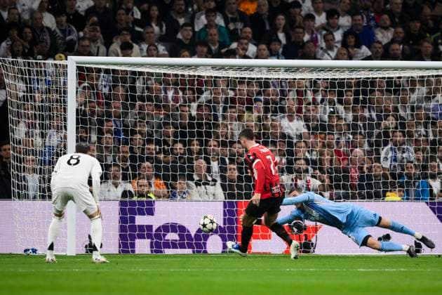 Real Madrid CF v AC Milan - UEFA Champions League Alvaro Morata of AC Milan scores a goal during the UEFA Champions League 2024 25 league phase football match between Real Madrid CF and AC Milan. Madrid Spain Copyright: xNicolòxCampox