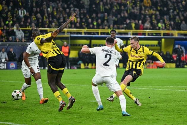 05.11.2024, Fussball, Champions League, 4. Spieltag, Saison 2024 2025, Borussia Dortmund - Sturm Graz, Torchance: Maximilian Beier (Borussia Dortmund) xRHR-FOTO TKx Copyright: RHR-FOTOx RHR-FOTO TK