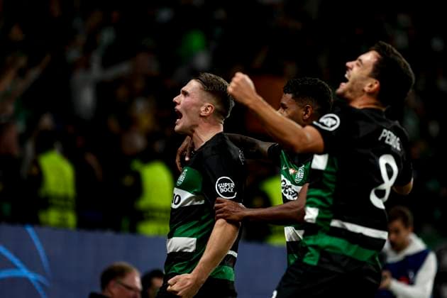 Viktor Gyokeres forward of Sporting CP celebrates after scoring a goal during the UEFA Champions League 2024 25 League Phase MD4 match between Sporting Clube de Portugal and Manchester City at Estadio Jose Alvalade on November 05, 2024 in Lisbon, Portugal. UEFA Champions League - Sporting CP vs Manchester City (Valter Gouveia SPP) Copyright: xValterxGouveia SPPx spp-en-VaGo-VG_L1399A_1
