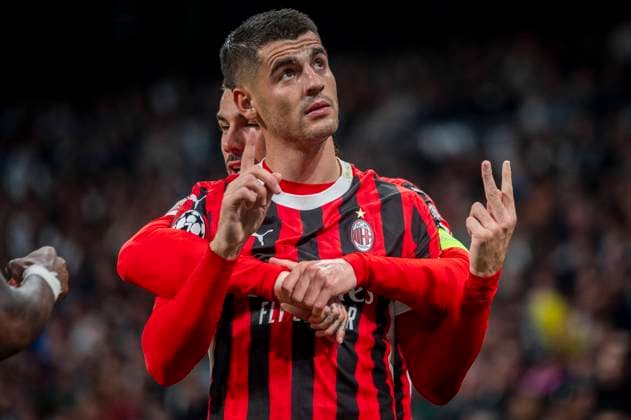 Sport Themen der Woche KW45 Sport Bilder des Tages Real Madrid C.F. v Borussia Dortmund - UEFA Champions League 2024 25 League Phase MD3 Alvaro Morata of AC Milan celebrates his goal during the UEFA Champions League 2024 25 League Phase MD4 match between Real Madrid C.F. and AC Milan at Estadio Santiago Bernabeu on November 5, 2024 in Madrid, Spain. Madrid Estadio Santiago Bernabeu Madrid Spain Copyright: xAlbertoxGardinx AGardin_20241105_Football_Champions_Real_Madrid_Milan_464
