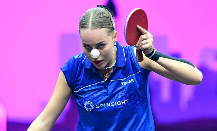 Bilder des Jahres 2024, Sport 11 November Sport Themen der Woche KW45 Sport Bilder des Tages KAUFMANN_Annett-GER-WTT_Champions_Frankfurt-2024-11-5-DSC_4566 WTT Champions Frankfurt, 1. Runde (Beste 32). Annett KAUFMANN, Deutschland, 18 Jahre altes Talent vom SV DJK Kolbermoor, EM-Dritte im Mixed 2024, Nachwuchs-Europameisterin aller Altersklassen und Jugend-WM-Dritte 2023, unterliegt in der ersten WTT Champions gegen die Weltranglistenzwölfte Qian Tinyi (China) Frankfurt Süwag Energie ARENA, former Ballsporthalle Frankfurt Germany, Deutschland *** KAUFMANN Annett GER WTT Champions Frankfurt 2024 11 5 DSC 4566 WTT Champions Frankfurt, 1 round Best 32 Annett KAUFMANN, Germany, 18-year-old talent from SV DJK Kolbermoor, European Championship third in Mixed 2024, European Junior Champion of all age groups and Youth World Championship third 2023, loses in the first WTT Champions against the world number twelve Qian Tinyi China Frankfurt Süwag Energie ARENA, former Ballsporthalle Frankfurt Germany, Germany