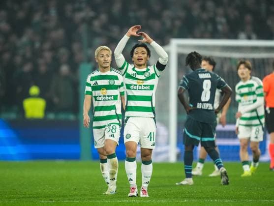 Reo Hatate of Celtic celebrates scoring to give Celtic a 3-1 lead. Celtic v RB Leipzig, UEFA Champions League, Group Stage, Football, Celtic Park, Glasgow, Scotland, UK - 05 Nov 2024 EDITORIAL USE ONLY No use with unauthorised audio, video, data, fixture lists, club league logos or live services. Online in-match use limited to 120 images, no video emulation. No use in betting, games or single club league player publications. Copyright: xStuartxWallace Shutterstockx 14863772bi