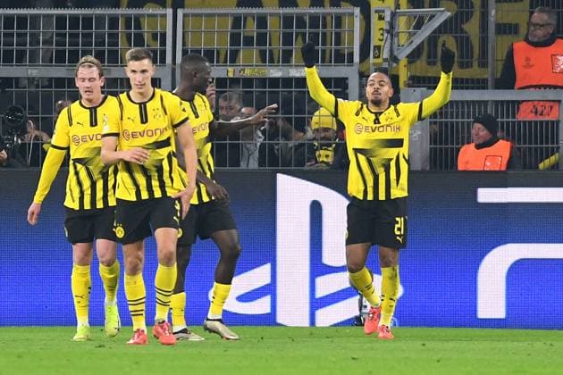 Donyell Malen (Borussia Dortmund) Torjubel, jubelt nach seinem Treffer zum 1:0 waehrend des Spiels der UEFA Champions League 2024 25 Ligen-Phase 4. Spieltag zwischen Borussia Dortmund und SK Sturm Graz, SIGNAL IDUNA PARK am 05. November 2024 in Dortmund, Deutschland. (Foto von Ralf Treese DeFodi Images) +++ Donyell Malen (Borussia Dortmund) Torjubel, jubelt nach seinem Treffer zum 1:0 during the UEFA Champions League 2024 25 League Phase MD4 match between Borussia Dortmund and SK Sturm Graz at Signal Iduna Park on November 5, 2024 in Dortmund, Germany. not used in POL SRB CRO FRA GBR NED ITA USA Defodi-521_BVBGRA20241105_035