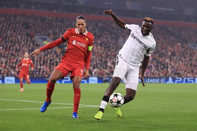 Football - UEFA Champions League - League Phase - Liverpool v Bayer Leverkusen 5th November 2024 - UEFA Champions League - League Phase - Liverpool v Bayer Leverkusen - Victor Boniface of Bayer Leverkusen battles with Virgil van Dijk of Liverpool - Photo: Simon Stacpoole Offside. Liverpool UK Copyright: xSimonxStacpoolexOffside