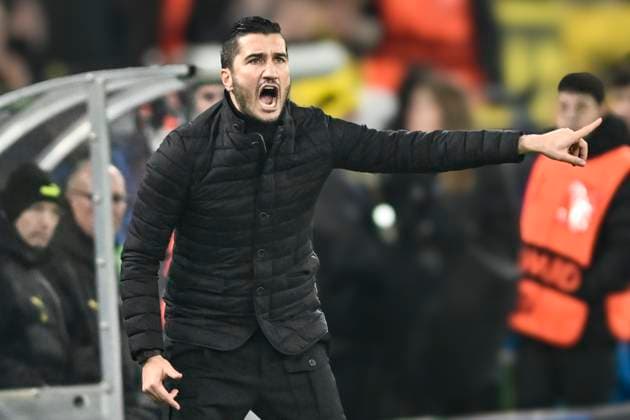 Nuri Sahin Dortmund Trainer) unzufrieden enttäuscht enttaeuscht niedergeschlagen frustriert, Gestik Geste gestikuliert 05.11.2024 Fussball, Champions League, Borussia Dortmund vs Sturm Graz, Signal Iduna Park, Dortmund, NRW Germany