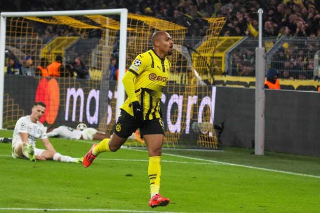 Dortmund, Deutschland 05. November 2024: Champions League - 2024 2025 - Borussia Dortmund vs. Sturm Graz Im Bild: Torschütze Donyell Malen (BVB) jubelt nach seinem Tor zum 1:0 Signal Iduna Park Nordrhein Westfalen Copyright: xFotostandx xFantinix