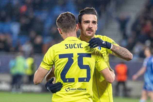 Sandro Kulenovic a goal celebrate GNK Dinamo Zagreb players a goal celebrate during UEFA Champions league match, SK Slovan Bratislava - GNK Dinamo Zagreb , 05. november 2024, Tehelne pole Stadium, Bratislava, Slovakia Copyright: xMICHALxFAJT,ZOSPORTU.SKx FAJ_4361