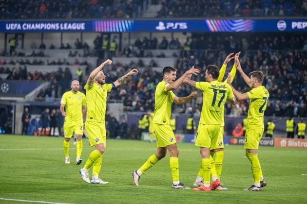 Dinamo Zagreb players a goal celebrate during UEFA Champions league match, SK Slovan Bratislava - GNK Dinamo Zagreb , 05. november 2024, Tehelne pole Stadium, Bratislava, Slovakia Copyright: xMICHALxFAJT,ZOSPORTU.SKx FAJ_4467