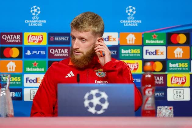 Jan-Niklas Beste (Benfica Lissabon, SL Benfica, 37), Ger, Internationale Pressekonferenz, Benfica Lissabon, SL Benfica, Fussball, UEFA Champions League, 4. Spieltag, Saison 2024 2025, 05.11.2024, Ger, Internationale Pressekonferenz, Benfica Lissabon, SL Benfica, Fussball, UEFA Champions League, 4. Spieltag, Saison 2024 2025, 05.11.2024 Muenchen Copyright: xEibner-Pressefoto JennixMaulx EP_JML