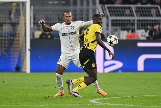 Serhou Guirassy (Borussia Dortmund), Emanuel Aiwu (Sturm Graz), v.re. 05.11.2024, Fussball UEFA Champions League 2024 25, 4. Spieltag Borussia Dortmund - SK Sturm Graz 1:0 Dortmund Signal Iduna Park Nordrhein Westfalen Deutschland
