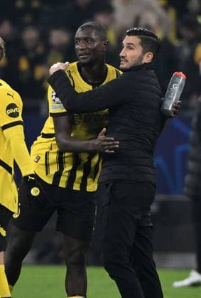 Jubel Serhou Guirassy (Borussia Dortmund) mit Trainer Nuri Sahin (Borussia Dortmund) 05.11.2024, Fussball UEFA Champions League 2024 25, 4. Spieltag Borussia Dortmund - SK Sturm Graz 1:0 Dortmund Signal Iduna Park Nordrhein Westfalen Deutschland
