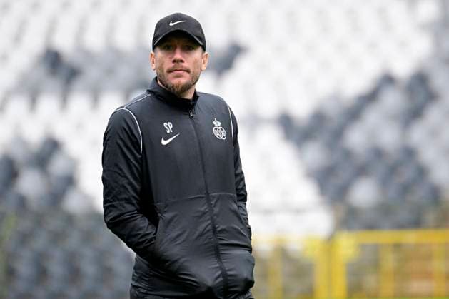 Media activities Royale Union Saint-Gilloise - UEFA Europa League BRUSSEL, BELGIUM - NOVEMBER 06 : Pocognoli Sebastien head coach of Royale Union Saint-Gilloise pictured during a training session prior the UEFA Europa League phase match between Royale Union Saint-Gilloise and AS Roma on November 6, 2024 in Brussel, Belgium, 06 11 2024 Brussel Belgium  Copyright: xPeterxDexVoechtx