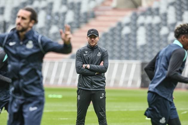Union s head coach Sebastien Pocognoli pictured during a training session of Belgian soccer team Royale Union Saint-Gilloise in Brussels, on Wednesday 06 November 2024. The team prepares for tomorrow s match against Italian team AS Roma, in the fourth day (out of 8) of the League phase of the UEFA Europa League tournament. BRUNOxFAHY  x104705557x