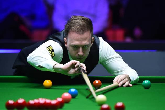 Sport Themen der Woche KW45 Sport Bilder des Tages NANJING, CHINA - NOVEMBER 06: Judd Trump of England plays a shot in the fourth round match against Xu Si of China on day 4 of 2024 International Championship at Southern New City (SNC) National Fitness Center on November 6, 2024 in Nanjing, Jiangsu Province of China.  Copyright: xVCGx 111528867078