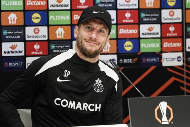 Union s head coach Sebastien Pocognoli pictured during a press conference, PK, Pressekonferenz of Belgian soccer team Royale Union Saint-Gilloise in Brussels, on Wednesday 06 November 2024. The team prepares for tomorrow s match against Italian team AS Roma, in the fourth day (out of 8) of the League phase of the UEFA Europa League tournament. BRUNOxFAHY  x104709818x