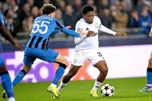 BRUGGE - (l-r) Maxim De Cuyper of Club Brugge KV, Leon Bailey of Aston Villa FC during the UEFA Champions League match between Club Brugge and Aston Villa FC at Jan Breydel Stadium on Nov. 6, 2024 in Bruges, Belgi . ANP Hollandse Hoogte UEFA Champions League 2024 25 League phase 4 2024 25 xVIxANPxSportx xGerritxvanxKeulenxIVx 512837071 originalFilename: 512837071.jpg