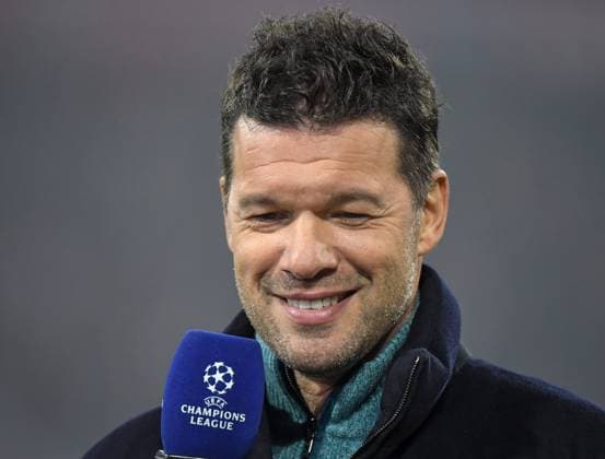 06.11.2024, xemx, Fussball UEFA Champions League, FC Bayern Muenchen - Benfica Lissabon emspor, v.l. Michael Ballack (DFL DFB REGULATIONS PROHIBIT ANY USE OF PHOTOGRAPHS as IMAGE SEQUENCES and or QUASI-VIDEO) Muenchen