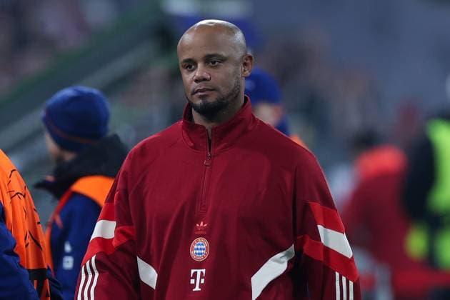 Fußball Champions League 4. Spieltag FC Bayern München - Benfica Lissabon am 06.11.2024 in der Allianz Arena in München Vincent Kompany ( Trainer Cheftrainer München )