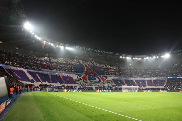 PSG - ATLETICO PHOTOPQR LE PARISIEN Le Parisien Arnaud Journois ; PARIS ; 06 11 2024 ; FOOTBALL , LIGUE DES CHAMPIONS UEFA , PHASE DE LIGUE , 4E JOURNEE , 06 11 2024 , PARIS , PARC DES PRINCES PARIS SG - ATLETICO MADRID PHOTO LE PARISIEN ARNAUD JOURNOIS Supporters PSG, Ultra Paris PARIS France  Copyright: xPHOTOPQR LExPARISIEN MAXPPPxLexParisienx xArnaudxJournoisx 20241106LPA2340 20241106LPA2340