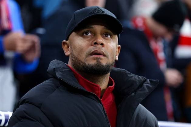 Fußball Champions League 4. Spieltag FC Bayern München - Benfica Lissabon am 06.11.2024 in der Allianz Arena in München Vincent Kompany ( Trainer Cheftrainer München )