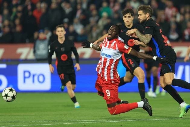 Sport Bilder des Tages CRVENA ZVEZDA vs BARCELONA PEPE CHERIF NDIAYE Red Star football player at the UEFA Champions League match against Barcelona at the Rajko Mitic stadium, Belgrade 06.11.2024. MN PRESS mi photo FOOTBALL, UEFA CHAMPIONS LEAGUE, RED STAR, BARCELONA Belgrade Stadion Rajko Mitic Serbia Copyright: xMNxPressx