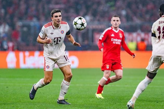 06.11.2024, FC Bayern München vs. Benfica Lissabon, UEFA Champions League, 4. Spieltag Joao Palhinha (FC Bayern Muenchen, 16) Copyright: xBahhoxKarax