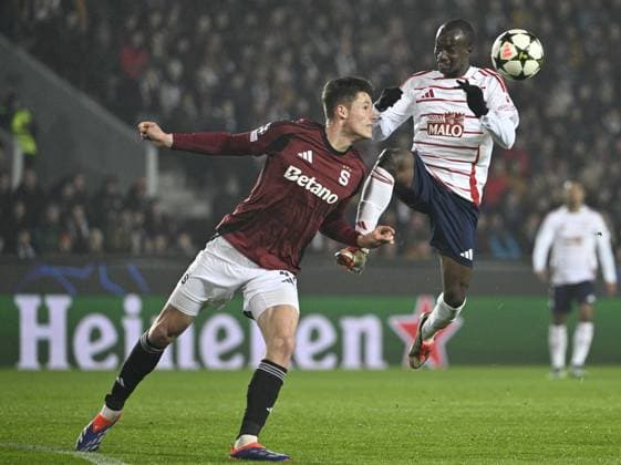 From left Martin Vitik of Sparta and Kamory Doumbia of Brest in action during the Football Champions League 4th round match Sparta Prague vs Stade Brestois in Prague, Czech Republic, November 6, 2024. (CTKxPhoto MichalxKamaryt) CTKPhotoP2024110612049  CTKPhotoP2024110612049