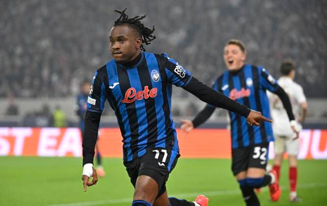 TOR zum 0:1 Ademola Lookman Atalanta BC Bergamo (11) Torjubel Mateo Retegui Atalanta BC Bergamo (32) Champions League VfB Stuttgart vs Atalanta BC Bergamo 05.11.2024 DFL REGULATIONS PROHIBIT ANY USE OF PHOTOGRAPHS AS IMAGE SEQUENCES AND OR QUASI-VIDEO Champions League VfB Stuttgart vs Atalanta BC Bergamo