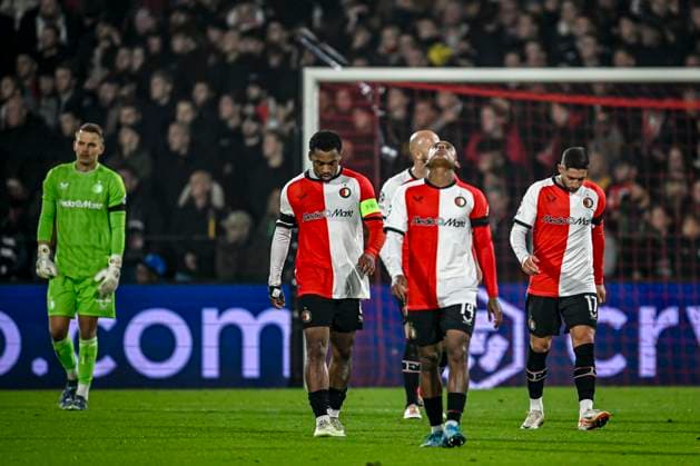 players of Feyenoord Rotterdam are disappointed after the goal of Red Bull Salzburg forwarder Karim Konate 0-2, during the match Feyenoord - Salzburg at the Feyenoord stadium De Kuip for the UEFA Champions League - League phase - Matchday 4 season 2024-2025 in ROTTERDAM, Netherlands on 6 november 2024, (photo by Stefan Koops EYE4images DeFodi Images) not used in POL SRB CRO FRA GBR NED ITA USA Defodi-746_198467