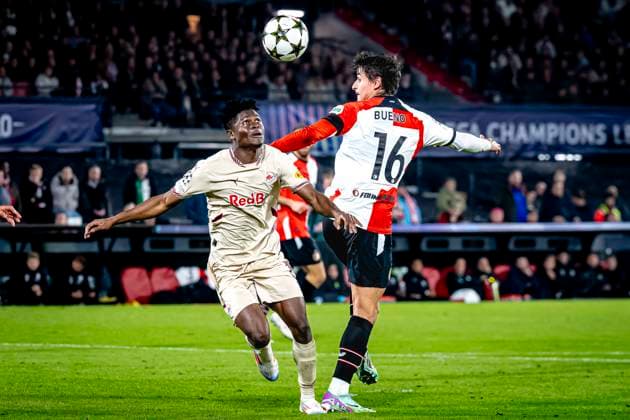 Red Bull Salzburg forwarder Karim Konate, Feyenoord Rotterdam defender Hugo Bueno, during the match Feyenoord - Salzburg at the Feyenoord stadium De Kuip for the UEFA Champions League - League phase - Matchday 4 season 2024-2025 in ROTTERDAM, Netherlands on 6 november 2024, (photo by Marcel van Dorst EYE4images DeFodi Images) not used in POL SRB CRO FRA GBR NED ITA USA Defodi-746_198471