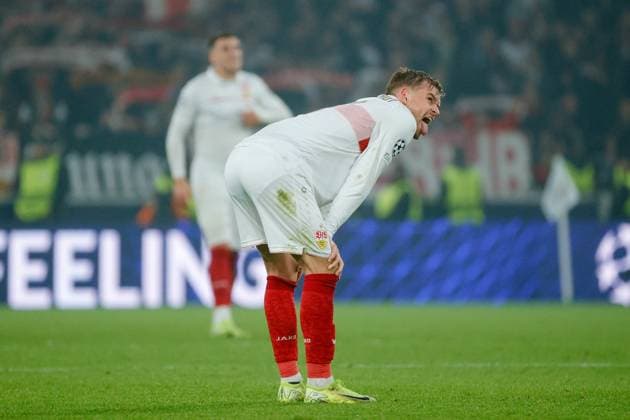 06.11.2024, Deutschland, Stuttgart, Fußball Champions League, VfB Stuttgart vs. Atalanta Bergamo, Maximilian Mittelstädt (VfB) Gemäß den Vorgaben der DFL Deutschen Fu?ball Liga ist es untersagt, in dem Stadion und oder vom Spiel angefertigte Fotoaufnahmen in Form von Sequenzbildern und oder videoähnlichen Fotostrecken zu verwerten bzw. verwerten zu lassen.