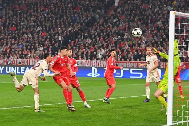 Tor Jamal MUSIALA (Bayern Muenchen) zum 1-0,Aktion,Kopfball Fussball Champions League Ligaphase, FC Bayern Muenchen - Benfica Lissabon 1-0 am 06.11.2024, A L L I A N Z A R E N A.