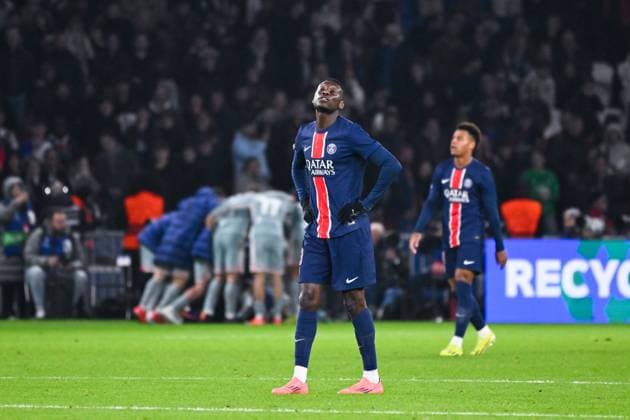 Randal Kolo Muani ( 23 - PSG ) looks dejected during the UEFA Champions League match between Paris Saint Germain and Atletico de Madrid at Parc Des Princes on November 06, 2024 in Paris, France. ( Photo by federico pestellini panoramic ) - FOOTBALL : PSG vs Atletico de Madrid - Ligue des Champions - 06 11 2024 FedericoPestellini Panoramic 