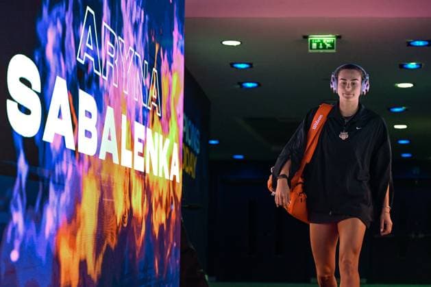WTA, Tennis Damen Finals 2024 - Day 5 RIYADH, SAUDI ARABIA - NOVEMBER 06: Aryna Sabalenka of Belarus arrives ahead of her match against Elena Rybakina of Kazakhstan, on Day 5 of the 2024 WTA Finals, part of the Hologic WTA Tour, held at King Saud University Indoor Arena on November 06, 2024, in Riyadh, Saudi Arabia. Riyadh Saudi Arabia  Copyright: xArturxWidakx originalFilename:widak-wtafinal241106_npsO7.jpg