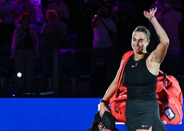 WTA, Tennis Damen Finals 2024 - Day 5 RIYADH, SAUDI ARABIA - NOVEMBER 06: Aryna Sabalenka of Belarus leaves the venue after loosing the match to Elena Rybakina of Kazakhstan, on Day 5 of the 2024 WTA Finals, part of the Hologic WTA Tour, held at King Saud University Indoor Arena on November 06, 2024, in Riyadh, Saudi Arabia. Riyadh Saudi Arabia  Copyright: xArturxWidakx originalFilename:widak-wtafinal241106_npKAR.jpg