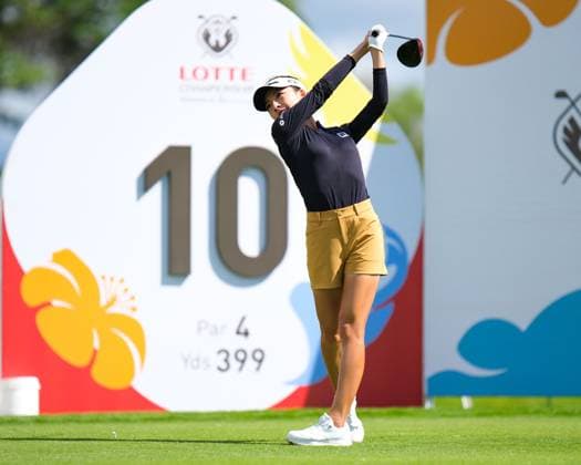 November 6, 2024: Muni He hits her tee shot from the 10th hole tee box during the first round of the 2024 Lotte Championship presented by Hoakalei at Hoakalei Country Club in Ewa Beach, Hawaii. CSM Ewa Beach USA - ZUMAc04_ 20241106_zma_c04_255 Copyright: xGlennxYozax