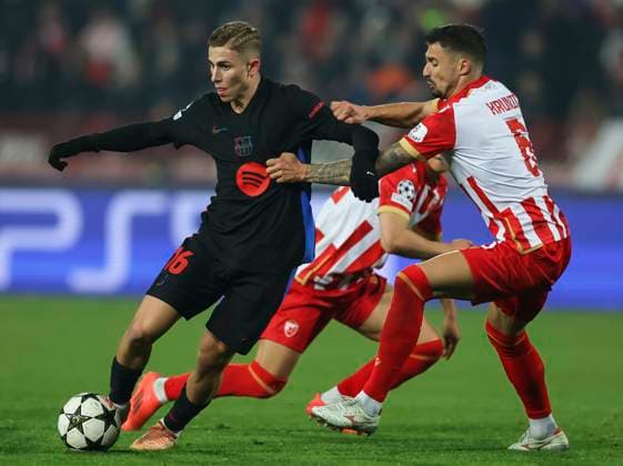 Crvena Zvezda v FC Barcelona, Barca - UEFA Champions League Fermin Lopez (L) of Barcelona in action against Rade Krunic (R) of Crvena Zvezda during the UEFA Champions League match Season 2024 2025 match between Crvena Zvezda and FC Barcelona at stadium Rajko Mitic on November 06, 2024 in Belgrade, Serbia. Beograd Serbia Copyright: xSrdjanxStevanovicx x