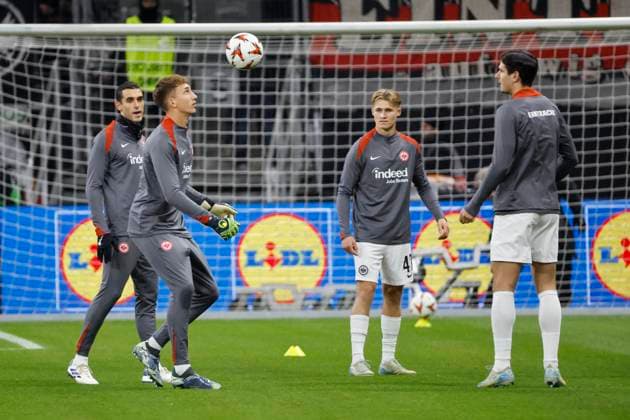 Eintracht Frankfurt beim Aufwaermen vor Spielbeginn , Fussball, UEFA Europa League, 4. Spieltag, 2024 2025, Eintracht Frankfurt vs. Slavia Prag, 07.11.2024, Frankfurt Stadion, Frankfurt am Main, Deutschland Frankfurt am Main Frankfurt Stadion Hessen Deutschland Copyright: xGrantxHubbsx