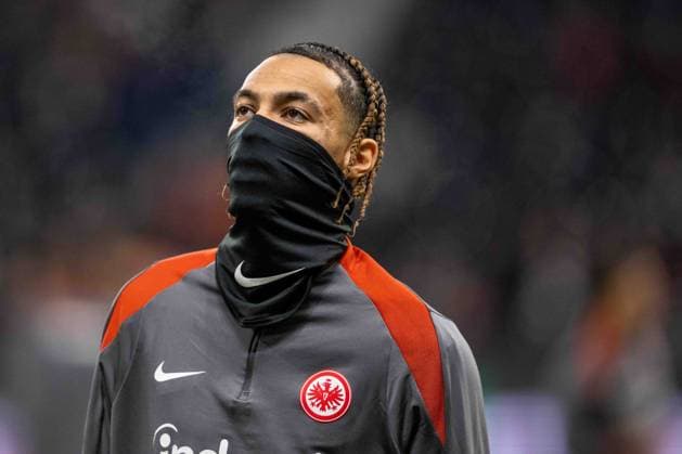 Hugo EkitikÃ (Eintracht Frankfurt) warms up, warming up during the UEFA Europa League 2024 25 League Phase MD4 match between Eintracht Frankfurt v SK Slavia Praha at Deutsche Bank Park on November 7, 2024 in Frankfurt am Main, Germany. not used in POL SRB CRO FRA GBR NED ITA USA Defodi-747_747_20241107_EFSlPr_000000051