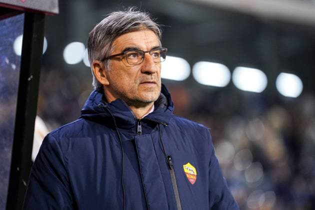 2024-11-07 R. Union Saint-Gilloise v AS Roma - UEFA Europa League 2024 25 League Phase MD4 BRUSSELS, BELGIUM - NOVEMBER 7: Coach Ivan Juric of AS Roma looks up during the UEFA Europa League 2024 25 League Phase MD4 match between R. Union Saint-Gilloise and AS Roma at King Baudouin Stadium on November 7, 2024 in Brussels, Belgium. (Photo by Joris Verwijst BSR Agency) Brussels Belgium Content not available for redistribution in The Netherlands directly or indirectly through any third parties. Copyright: xBSRxAgencyx