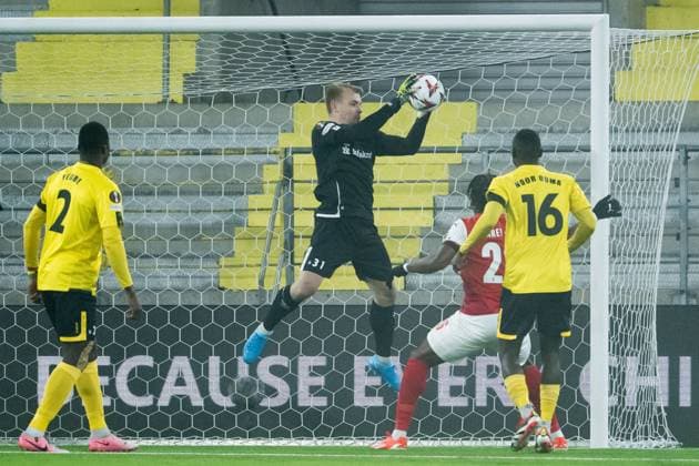 241107 Goalkeeper Isak Pettersson of Elfsborg during the Europa League match between Elfsborg and Braga on November 7, 2024 in Boras. Photo: Jörgen Jarnberger BILDBYRAN COP 112 JJ0415 fotboll football soccer fotball uefa europa league europa league elfsborg braga bbeng Copyright: JÖRGENxJARNBERGER BB241107JJ014