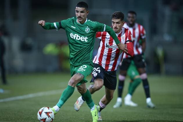 Football - Europa League - Group Stage - PFC Ludogorets - Athletic Club - 07.11.2024 Benat Prados (R) and Ivan Yordanov (L) Bulgaria Copyright: xYulianxTodorovx
