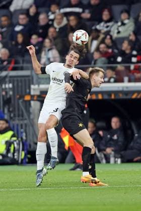 07.11.2024, xovx, Fußball UEFA Europa League, Eintracht Frankfurt - Slavia Prag v.l. Kopfballduell zwischen Arthur Theate (Eintracht Frankfurt) und Ondrej Zmrzly (Slavia Prag) (DFL DFB REGULATIONS PROHIBIT ANY USE OF PHOTOGRAPHS as IMAGE SEQUENCES and or QUASI-VIDEO) emspor Frankfurt am Main
